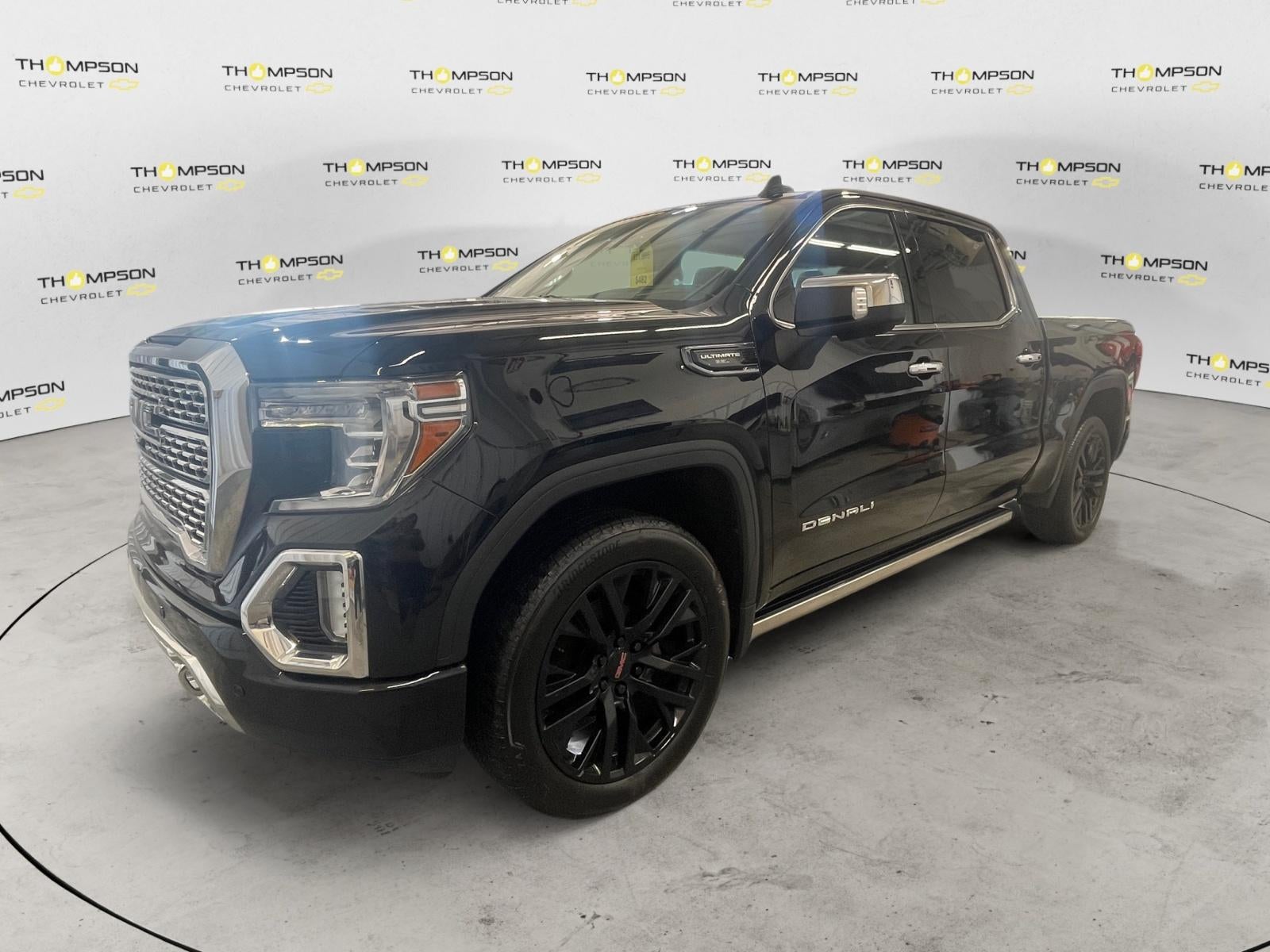 2020 GMC Sierra 1500 Denali in Black — front three-quarter view